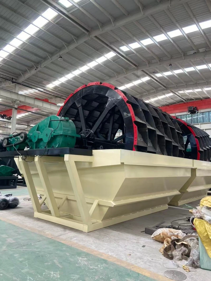 Double wheel bucket sand washer working