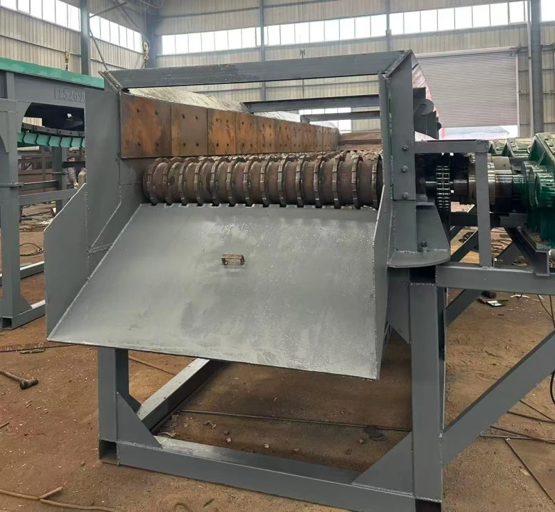 Mud and stone separator in operation